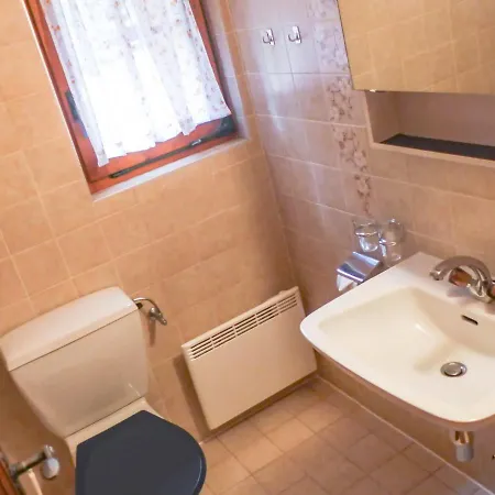 Summit Rez Appartement